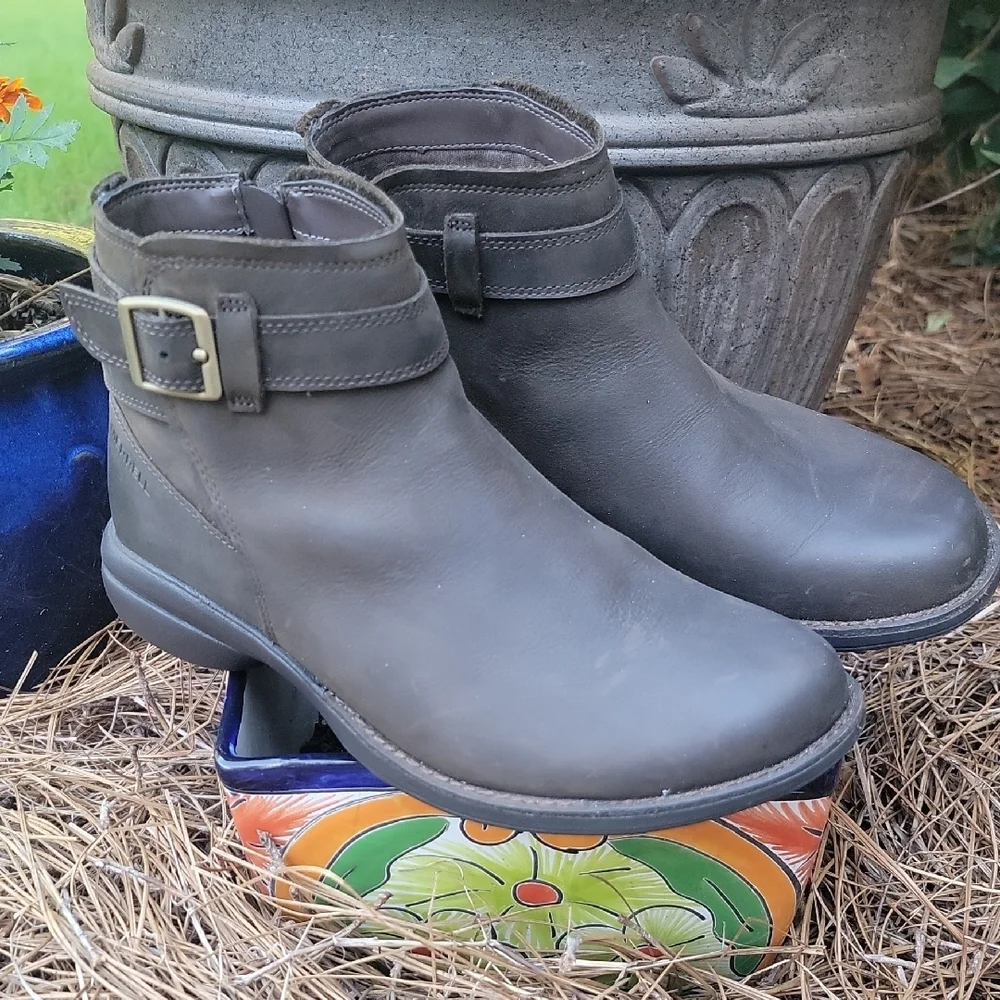 Merrell Chocolate Ankle Boots with Strap - Picture 9 of 10